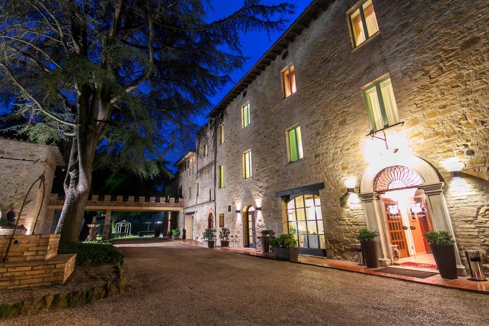 Hotel Assisi Parco Dei Cavalieri Petrignano ภายนอก รูปภาพ
